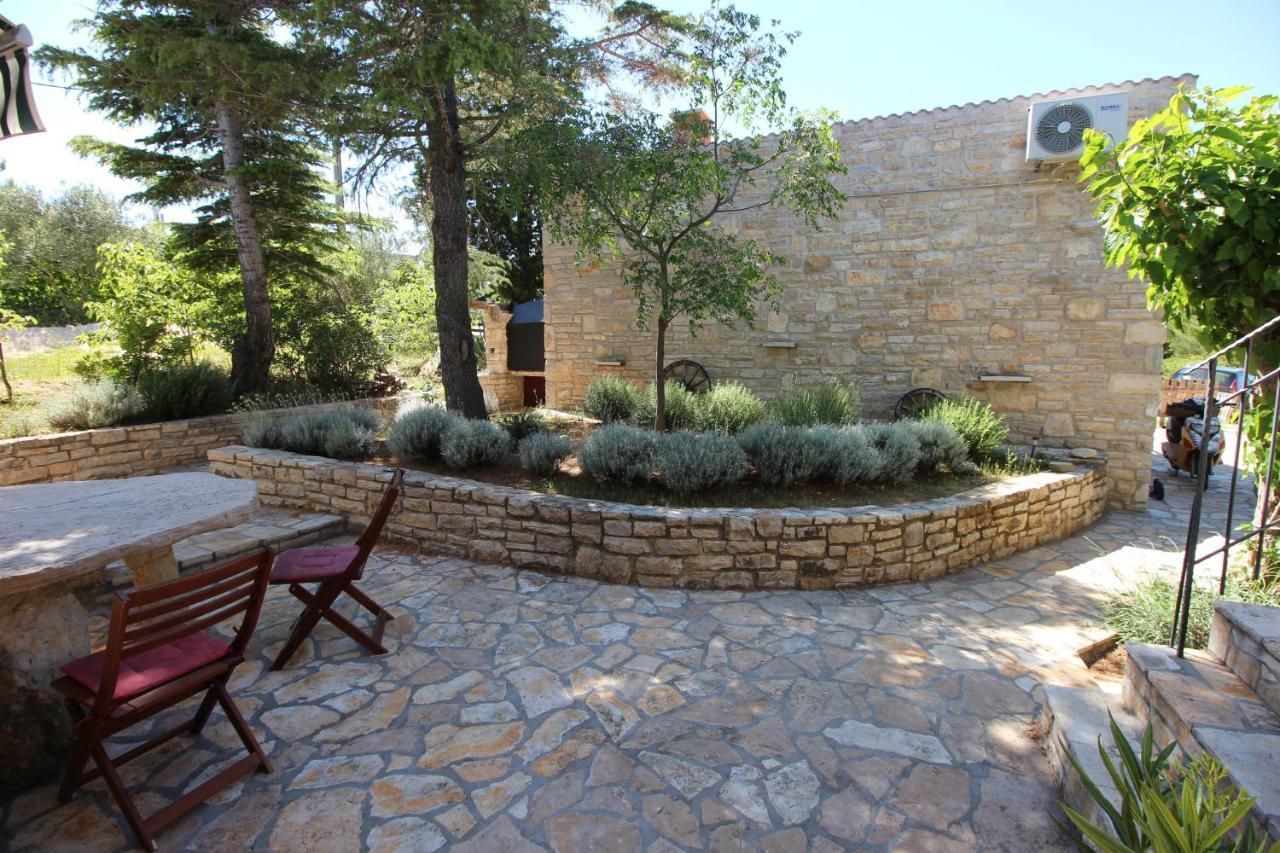 Stone House Skrivena Vila Pridraga Exterior foto